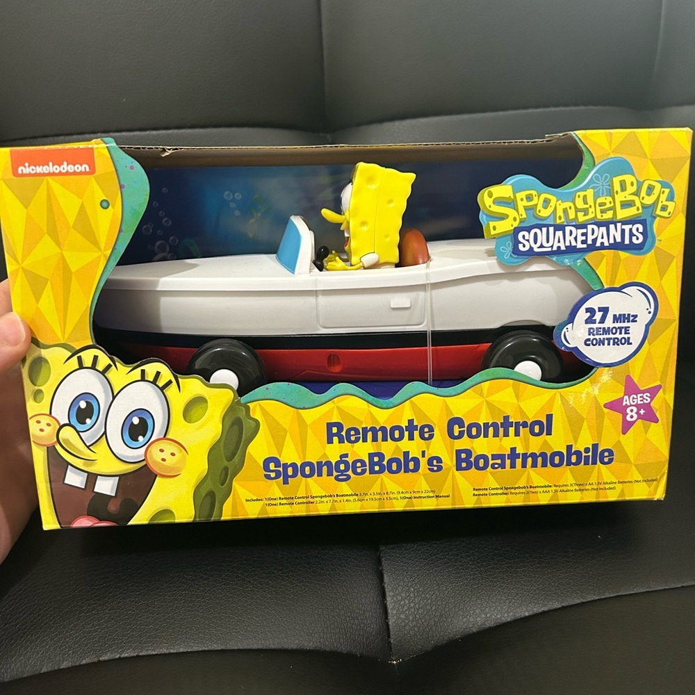 SpongeBob SquarePants Remote Control Boat - Picture 2 of 5